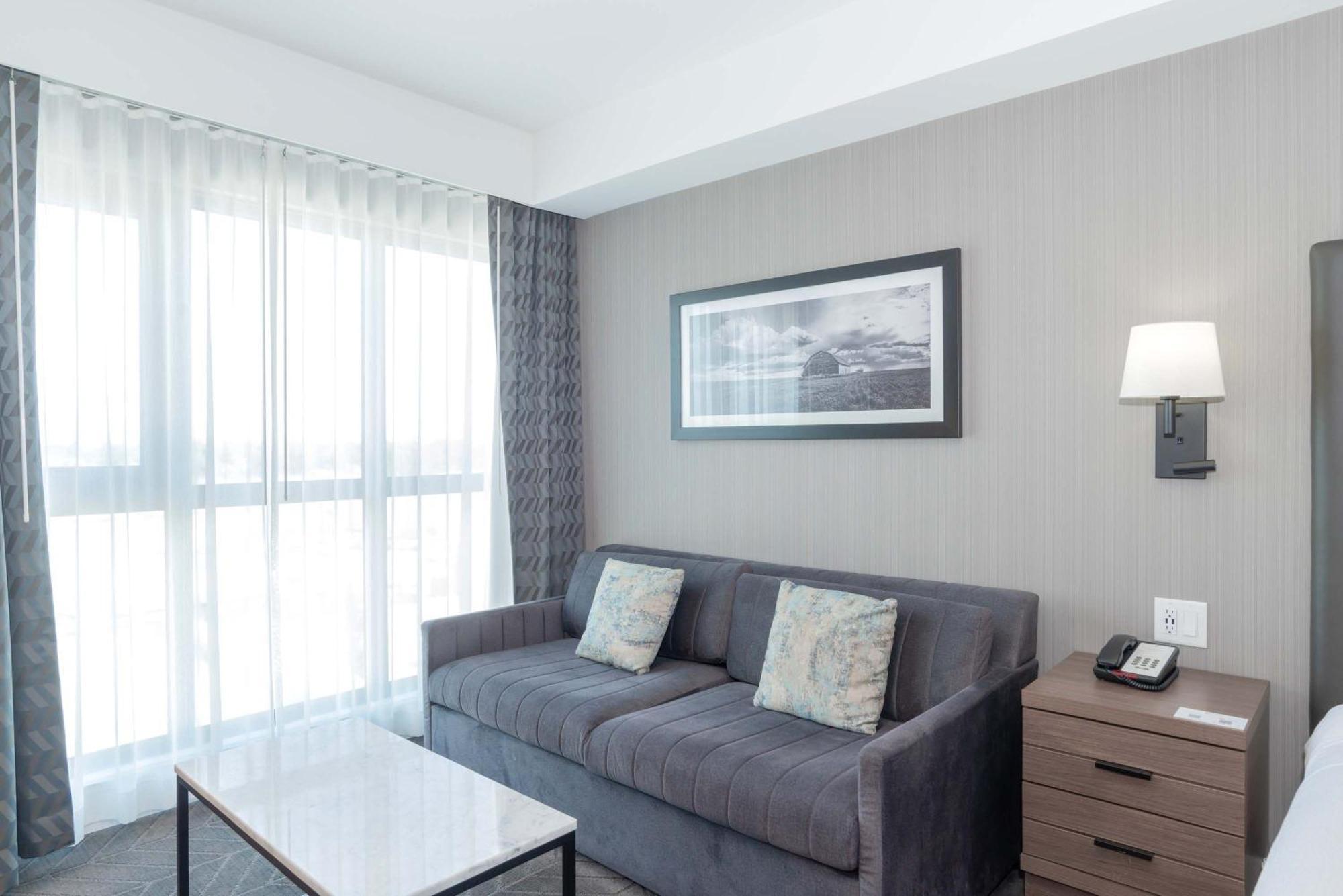 Sandman Signature Saskatoon South Hotel Ngoại thất bức ảnh